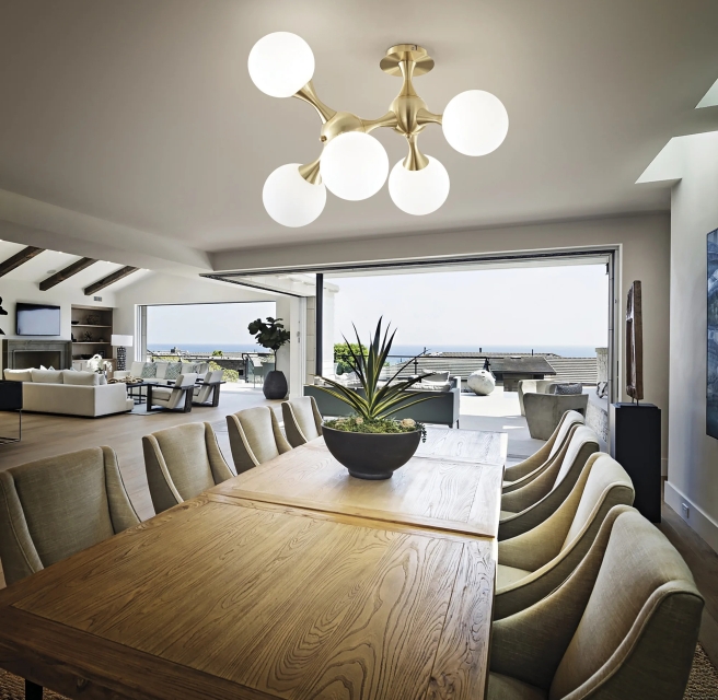 Ideal Lux